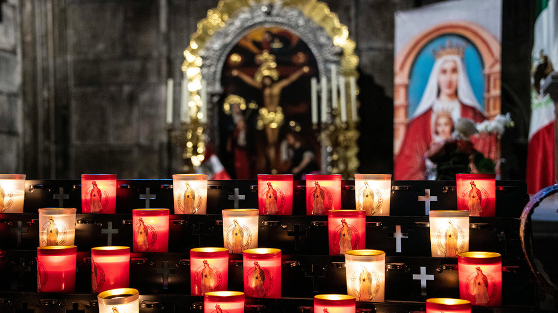 La llamada a la oración en el AT y en el NT